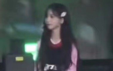 I suddenly noticed that Yoo Ji-min’s leg movements are so crisp and clean!