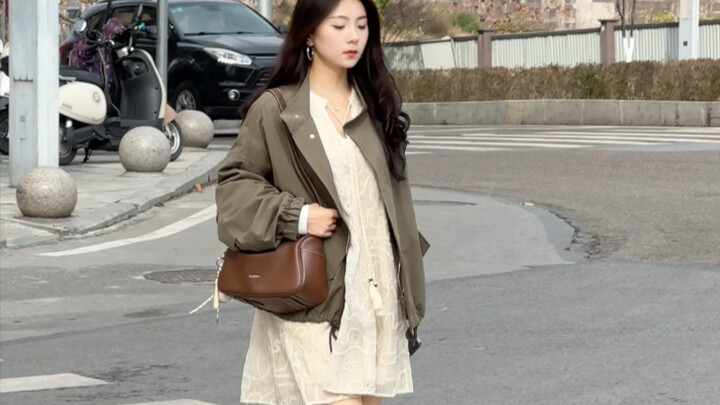 เมื่อไอเดียแต่งตัวรับต้นฤดูใบไม้ผลิกลับมาสู่ชีวิตจริง (มุมมองคนเดินถนน)