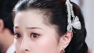 天哪，完全理解她16岁就美得艳压群芳了！