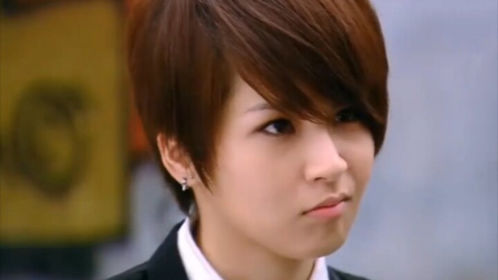 Ngày xưa nữ chính trong phim học đường còn mạnh mẽ thế này… Ngược lại bây giờ toàn kiểu ngốc nghếch,