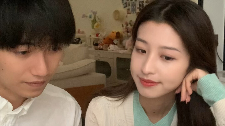 当女友终于答应一起看你推荐的电影…