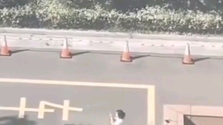 Hanya di tempat ini yang percaya pada keajaiban