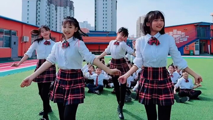 【3.16】Thành viên ban học tập hôm nay là một cô gái dễ thương~#DADADA