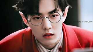 Xiao Zhan|Dia hanya menatapku dengan santai tapi tergerak olehnya