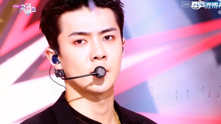 Penampilan panggung EXO untuk lagu baru “Cream Soda” di Music Bank pada 14 Juli + rekaman langsung 4