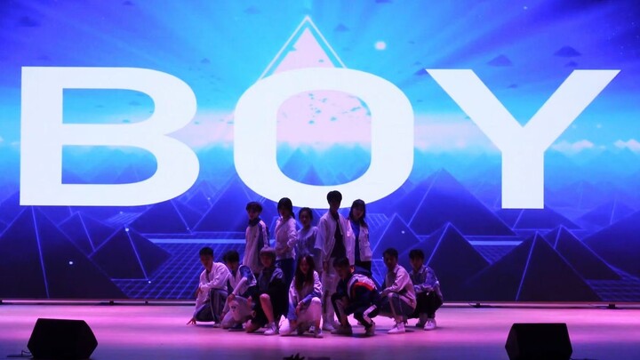 Biểu diễn đầy đủ 12 thành viên! TREASURE - BOY nhảy lại tại trường học, đoàn vũ C-leven Đại học Hàng