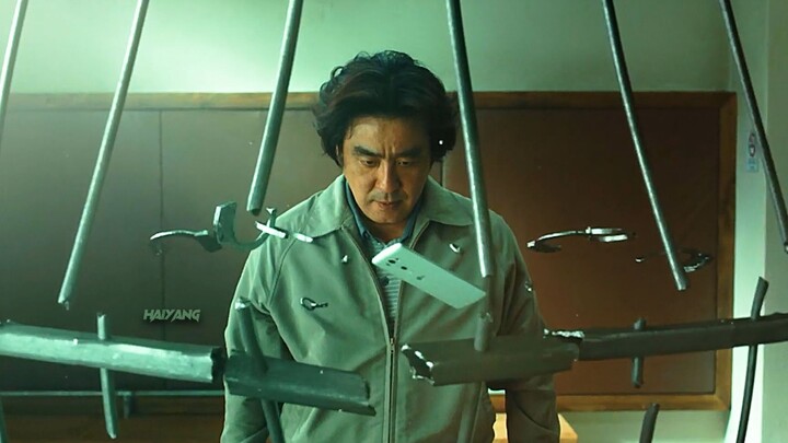 How terrifying would it be when a person possesses telekinesis? If you had this superpower, what wou