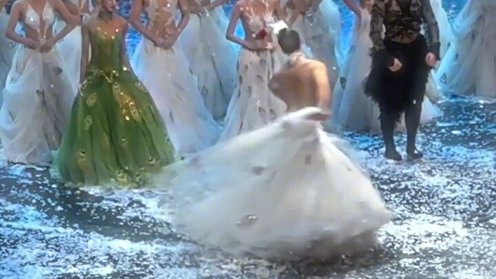 It is said that the male peacock was used for that sense of power... Of course, everyone has seen th