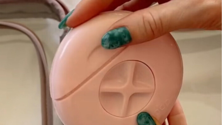 การจัดกระเป๋าเครื่องสำอางสำหรับการเดินทาง