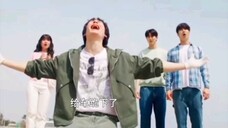 笑亖,每集必有笑料!大家以为仁赫想不开都去跑去救他,结果泰成的车没拉手刹滑去海里了哈哈哈,泰成emo了!#背着善宰跑