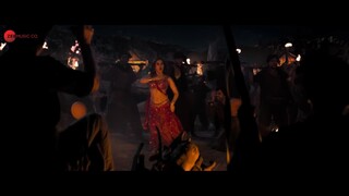 Uyi_Amma_-_Azaad___Aaman_D,_Rasha_Thadani__Madhubanti_Bagchi,Amit_Trivedi,Amitabh__Bosco__Abhishek_K