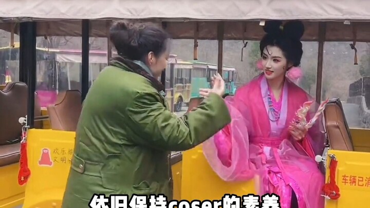 妲己就是魅惑本身啊，要怎么让她不把魅惑扮演出来呢？