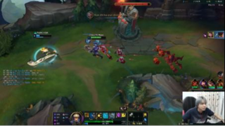 CHƠI GAME LOL MÀ CỨ NGỠ ĐANG CHƠI GAME KINH DỊ VÌ BỊ HÙ LIÊN TỤC KHIẾN CON TIM M