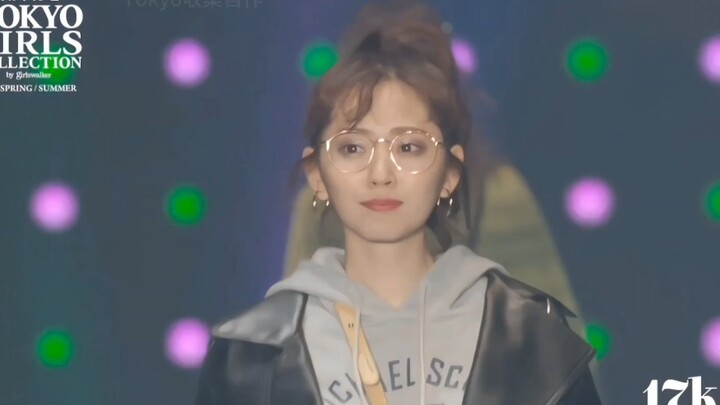 Thứ Sáu rồi, xin gửi đến các bạn một video siêu dài!