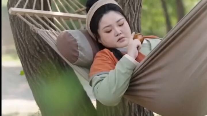 นิทาน ai พากย์ไทย ทะลุมิติเป็นหญิงอ้วน