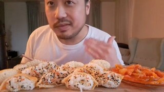 ASMR Fried Tofu Stuffed with Rice & Kimchi | Yubuchobap | 유부초밥 | Eating Sounds MUKBANG
