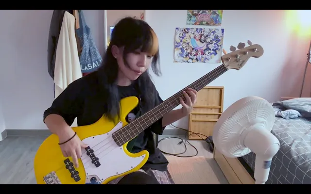 Last Dinosaurs - Andy (เบสคัฟเวอร์)