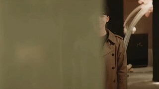 Đây là lần đầu tiên tôi thấy nam chính đóng vai tình nhân. Thật là thú vị. Đây là một phản ứng hóa h