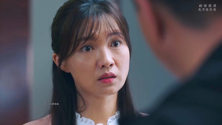 “3 ملايين ضاعت ودمرت حياة العائلة بأكملها.. الأخ الشرطي يصفع أخته بغضب بعدما علم بالأمر”