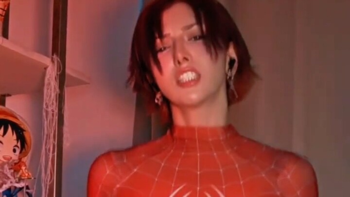 Spiderman mommy keenakan😩😋