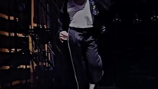 MICHAEL JACKSON - Billie Jean