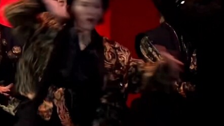 【SEVENTEEN】Rekaman langsung versi tari “Super”… tapi kamera utamanya