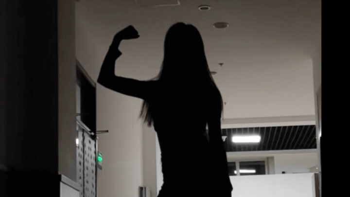 twice演唱会上的这段舞太有感觉了 go hard-twice翻跳