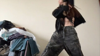 人一跳hiphop就会很感到自由又幸福#腿长 #腹肌#马甲线#hiphop#swag
