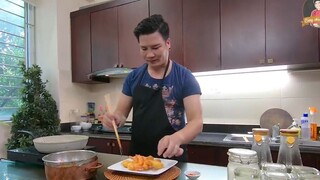 TÔM BAO BỘT chấm tương ớt bao ngon các cụ mợ ơi _ Cùng Cháu Vào Bếp