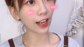 الأم في عيد الطفولة السابق مقابل الأم في عيد الطفولة اللاحق