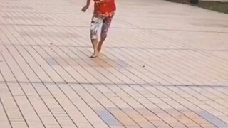 感觉像孙尚香 不确定在看看
