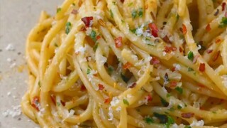 resep sederhana : spaghetti aglio olio