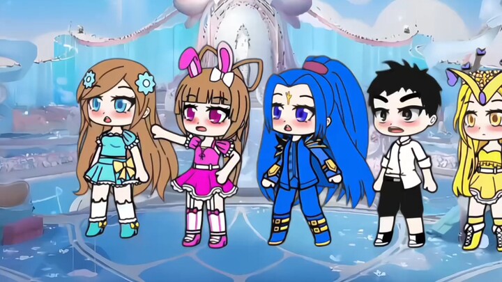Bibi Dong’s wings are missing.
