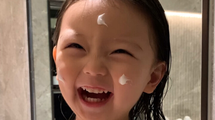 Thủy Tử: Đã rửa mặt xong, mình đi ngủ đây, chúc ngủ ngon!