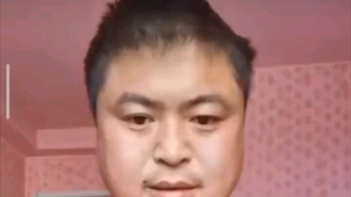 We Still Have No Clue How Many Hairstyles Lili Actually Has