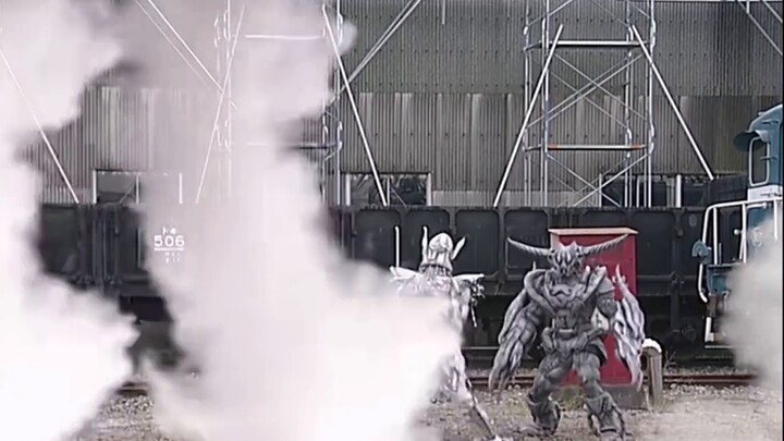 The first appearance of the burst form! Faiz's final form beats the top combat power Orphee [1080P H