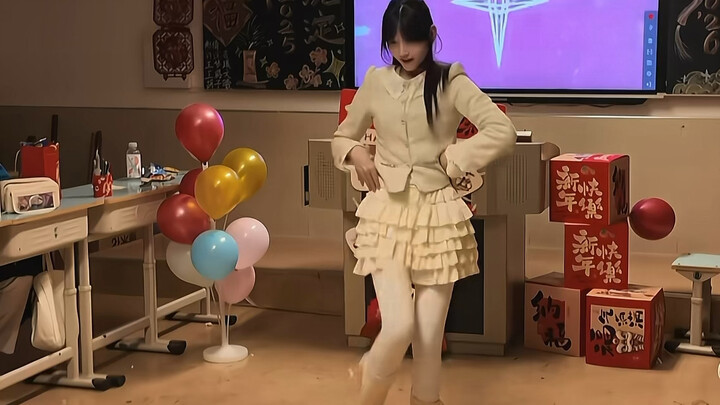 Jk sister dances to gee