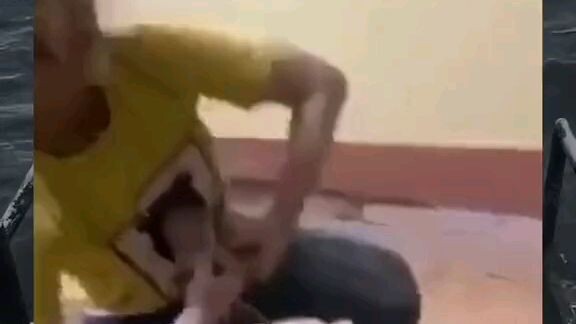 tủi thơ của me