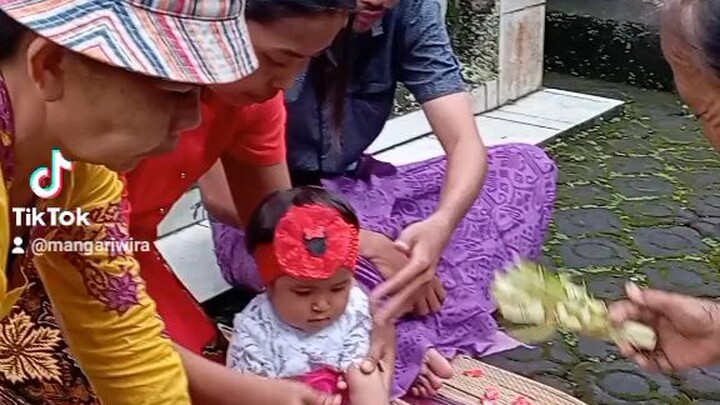 dua oton kadek cintaning