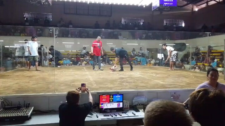 malaki ang kalaban, Buti nlng magaling.