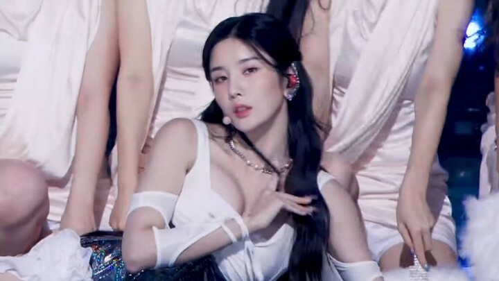 [8K file asli 1/4 layar dipotong] Kwon Eunbi Bawah air tembakan lurus 221016 Inkigayo