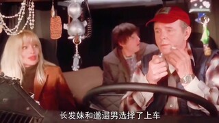 自己都穿蛇皮鞋还看不惯人压死蛇[惊恐]