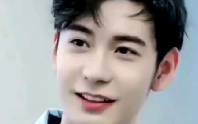 Donggong Chen Xingxu is getting fat, don't throw the child away first~ Keep him first and see how it