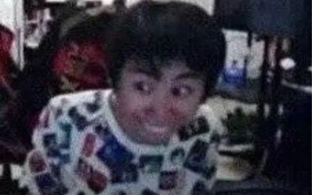 Kumpulan video lucu doinb: Menonton monyet dengan sopan