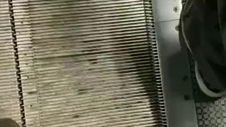 فقط أسألك هل تجرؤ على التحرك؟