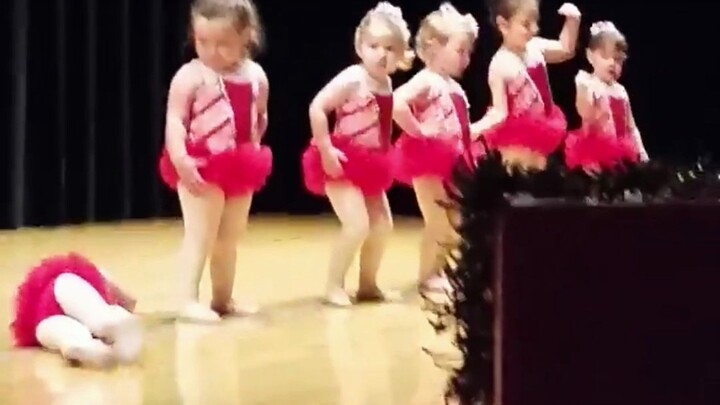 Hahaha, this totally deserves an album! Human babies are just too cute!