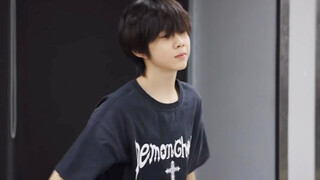 Trần Dịch Hằng｜Tuyệt vời! 🤩 Khoảnh khắc nhảy thường ngày trong phòng tập 77 của Ngũ Luyện