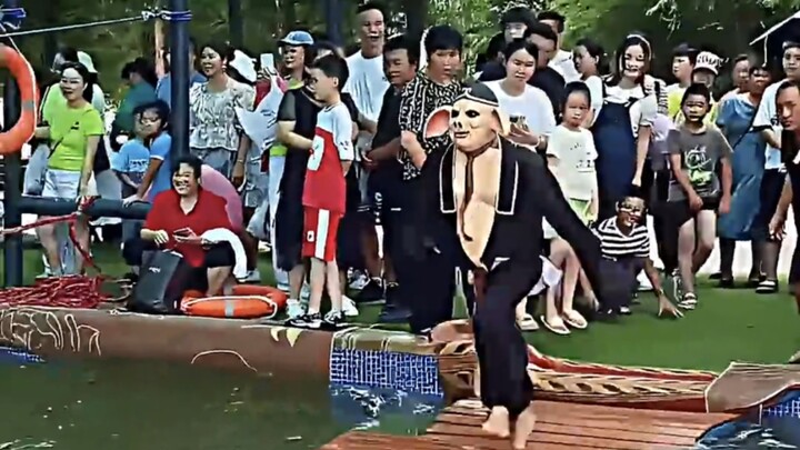 Lari Biasa vs Raja Jembatan Air