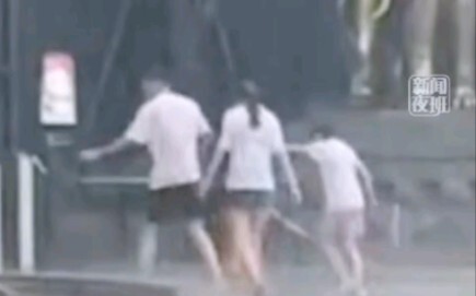 Adegan Keluarga Besar yang Santai Banget