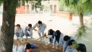 [สายดีดซีรี่ย์]-(เต็มเรื่อง)หนุ่มยากจนแกล้งโง่มา 5 ปี กลับมาในฐานะเทพบ้า